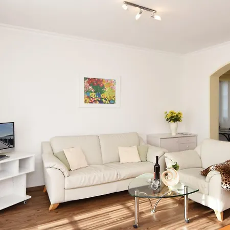 아파트 Ferienwohnung Seestern *